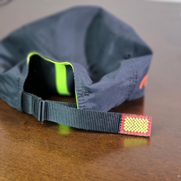 Nike Air Max Plus Heritage 86 Unisex Black Hat Cap - Picture 7 of 8